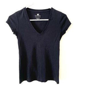 Banana Republic V-Neck T-Shirt  Black  Size: S